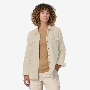 Patagonia Women's Long-Sleeved Organic Cotton Midweight Fjord Flannel Shirt